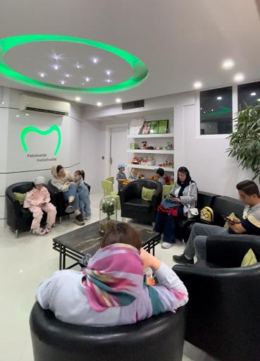 عکس مطب خانم دکتر سارا رجایی
