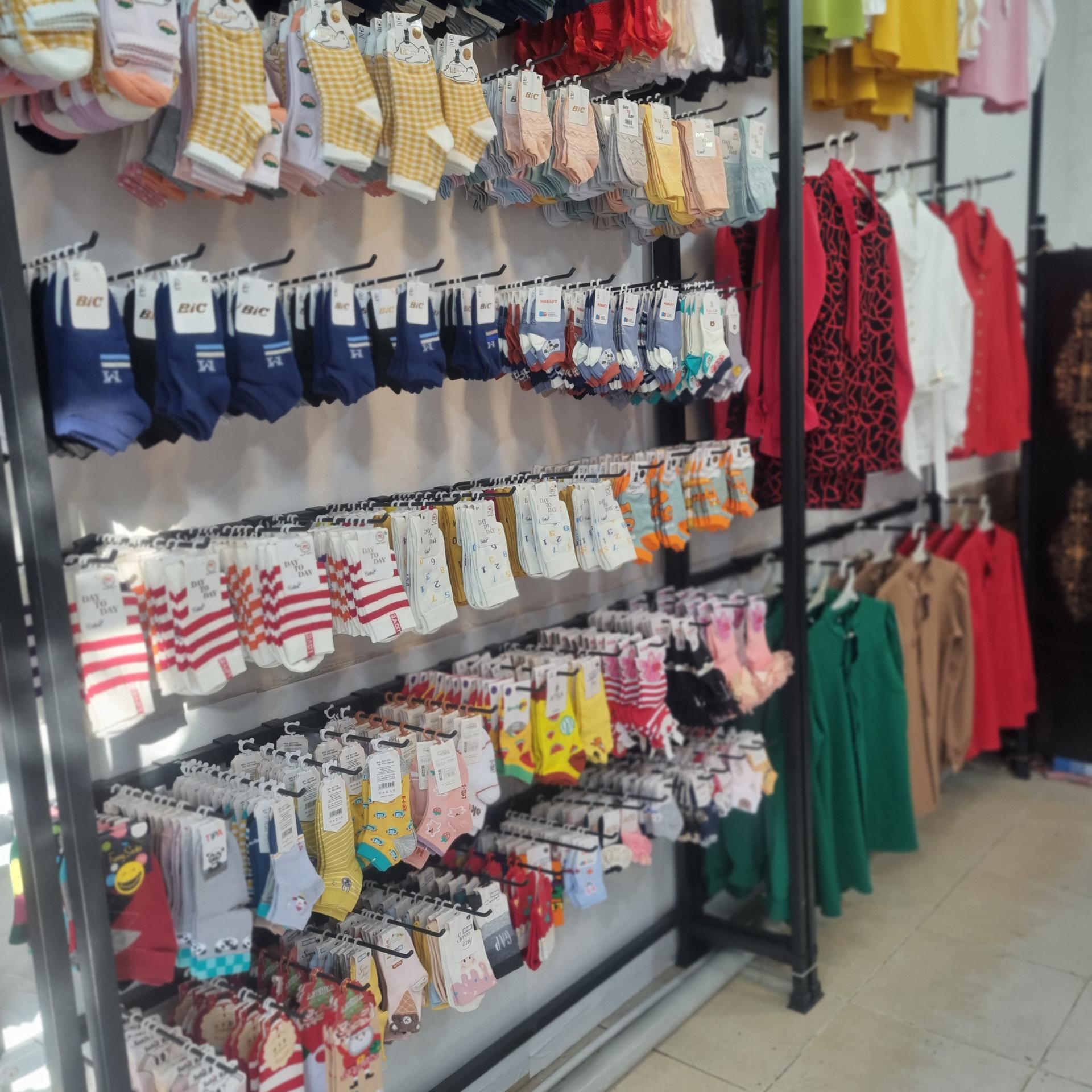 عکس جوراب و اکسسوری پولک