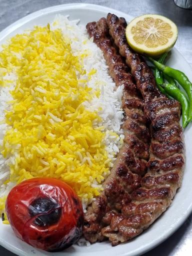 عکس تهیه غذای پارک