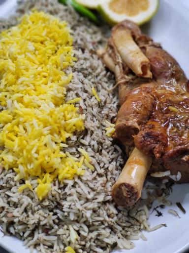 عکس تهیه غذای پارک