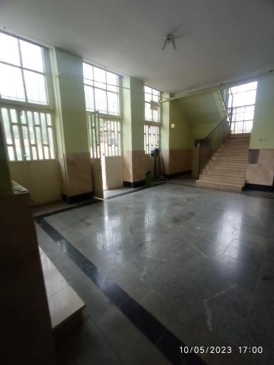 عکس دبیرستان دوره اول حکیم نظامی