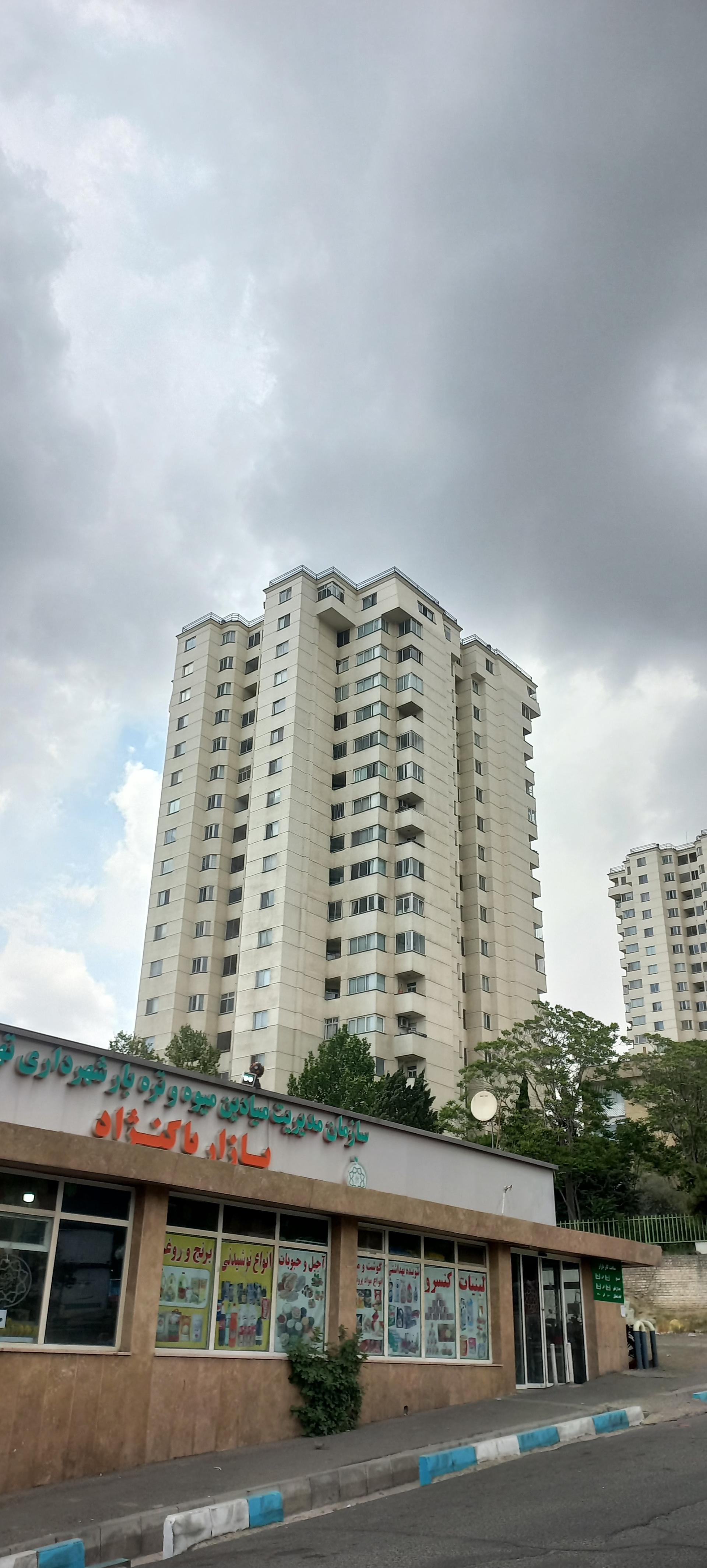 عکس برجهای سروستان