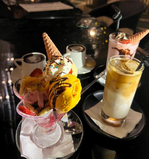 عکس کافه رستوران پالادیوم 