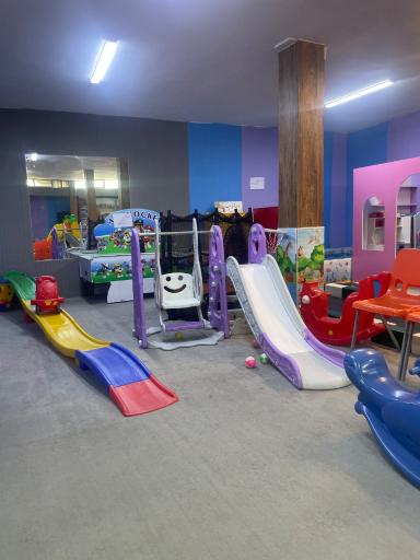 عکس خانه بازی ورجه وورجه