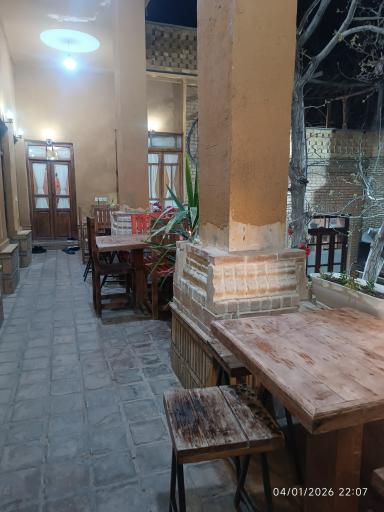 عکس بوم‌گردی و سفرخانه سنتی شمس الملوک