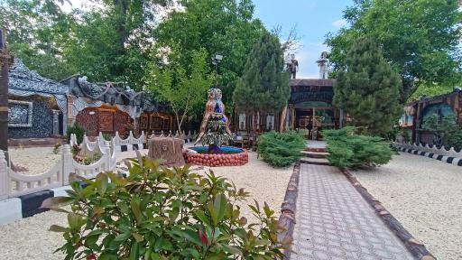 عکس پارک مینیاتوری محبت عشق زندگی