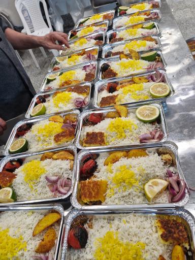 عکس کترینگ صنعتی آمادآسا