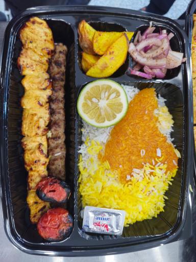 عکس کترینگ صنعتی آمادآسا