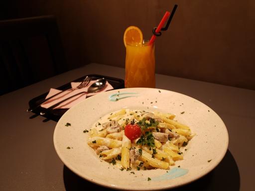 عکس کافه الی