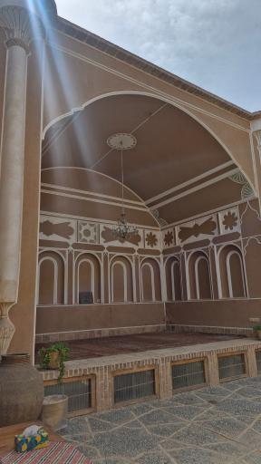 عکس اقامتگاه بومگردی خانه سه نیک یزد