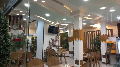 عکس مجموعه رستورانی مشرف خانه ماکارونی