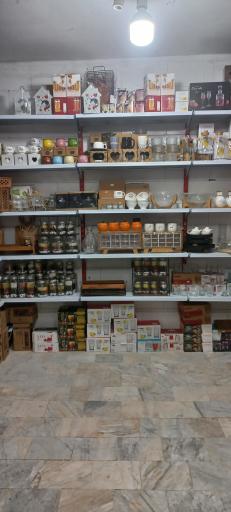 عکس فروشگاه حسینی (چوبی و چینی)