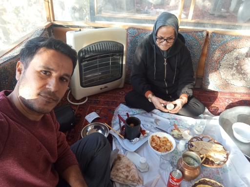 عکس رستوران قرمه خوران شاندیز