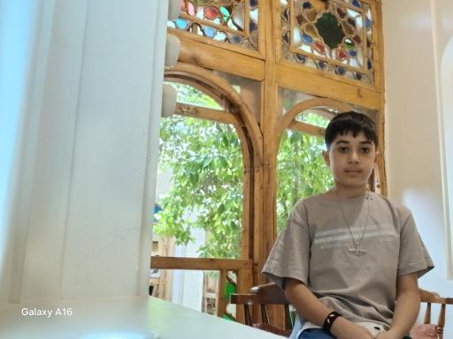 عکس سفره خانه سنتی زرنگار