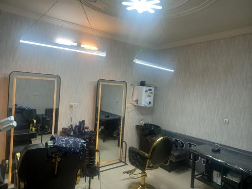 آرایشگاه مردانه