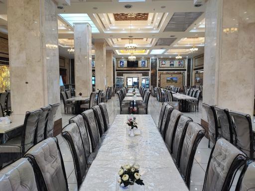 رستوران گل نرگس