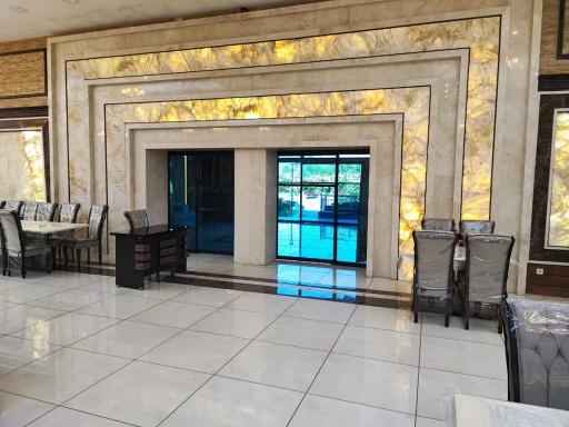 رستوران گل نرگس