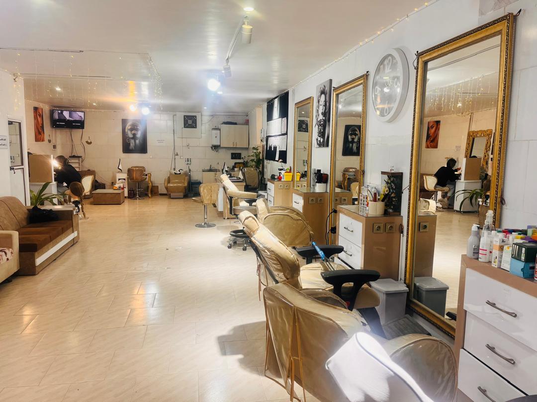 عکس سالن زیبایی فیس