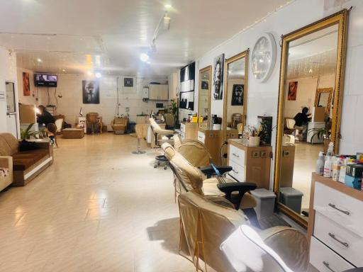 عکس سالن زیبایی فیس