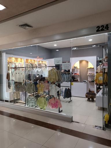 عکس پوشاک بچگانه هپی هیپو