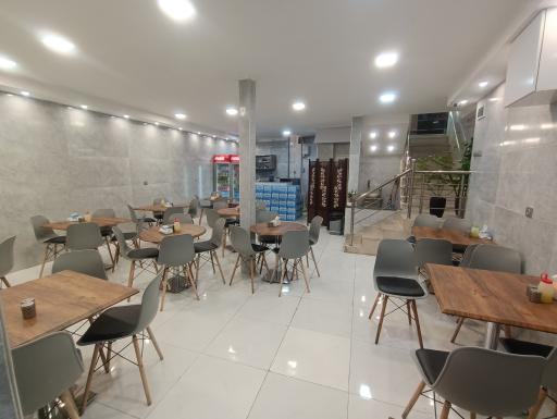 عکس جگر سرای بهار نارنج