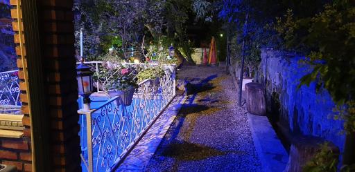 عکس رستوران باغچه رودک