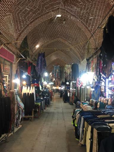 عکس بازار سرپوشیده و تاریخی اهر