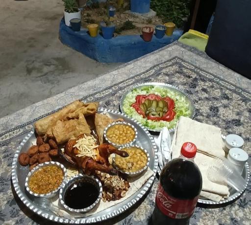 عکس کافه فست فود اهواز