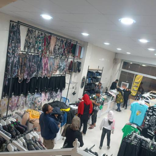 عکس فروشگاه و پوشاک برتر