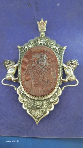 عکس نگارخانه نیستان قلمزنی 