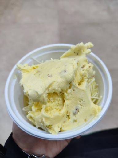 عکس بستنی و آبمیوه امام رئوف 