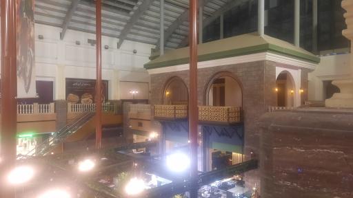 عکس پردیس سینمایی بازار شهر