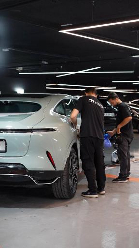 عکس مجموعه خدمات خودرویی سرامیک و کاور بدنه خودرو CR8 custom