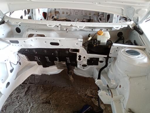 عکس کلینیک اتومبیل ایرانیان