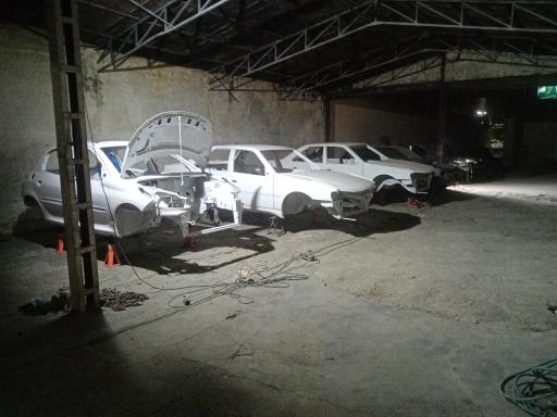 عکس کلینیک اتومبیل ایرانیان