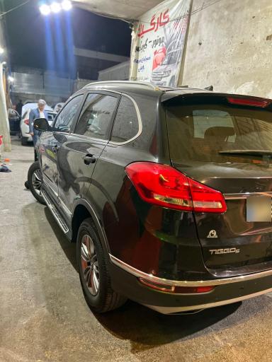 عکس تعمیرگاه موتور و گیربکس و جلوبندی صادقی و داستانی