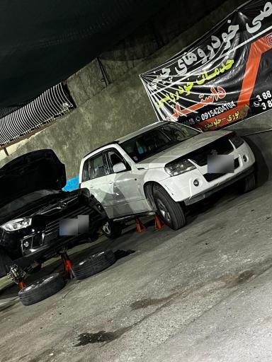 عکس تعمیرگاه موتور و گیربکس و جلوبندی صادقی و داستانی