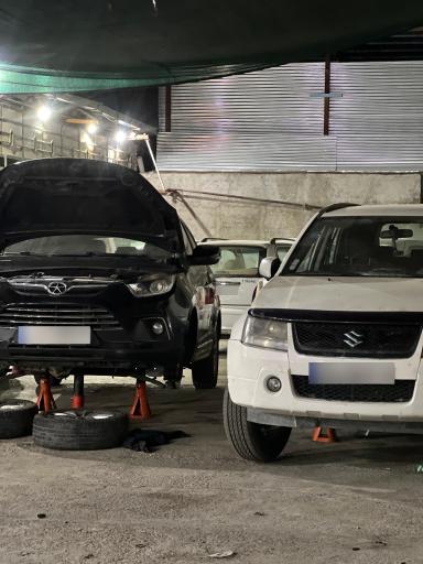 عکس تعمیرگاه موتور و گیربکس و جلوبندی صادقی و داستانی