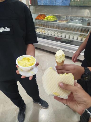 عکس آبمیوه و بستنی امام رئوف (زائر الرضا سابق)