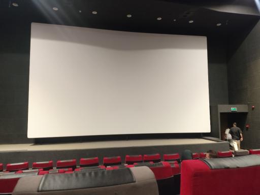 عکس پردیس سینمایی بازار شهر