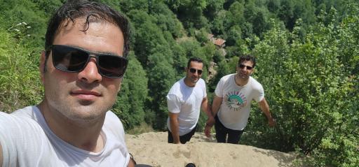 عکس آبشار لاتون