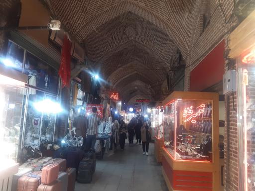 عکس بازار سرپوشیده و تاریخی اهر