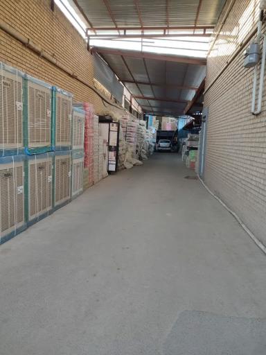 عکس فروشگاه زنجیره ای کوبه