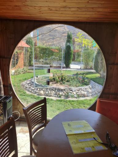 عکس کافه رستوران حس خوب