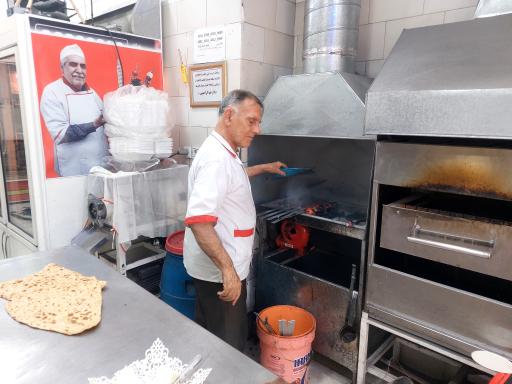 عکس کبابی قبادی