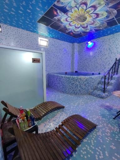 عکس آبدرمانی مدرن 9 چشمه سرعین اردبیل