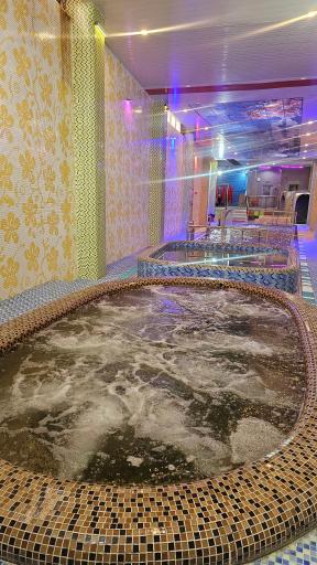 عکس آبدرمانی مدرن 9 چشمه سرعین اردبیل