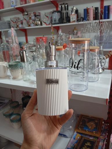 عکس فروشگاه پلاستیک مزینی 