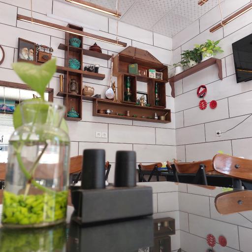 عکس کافه آوان