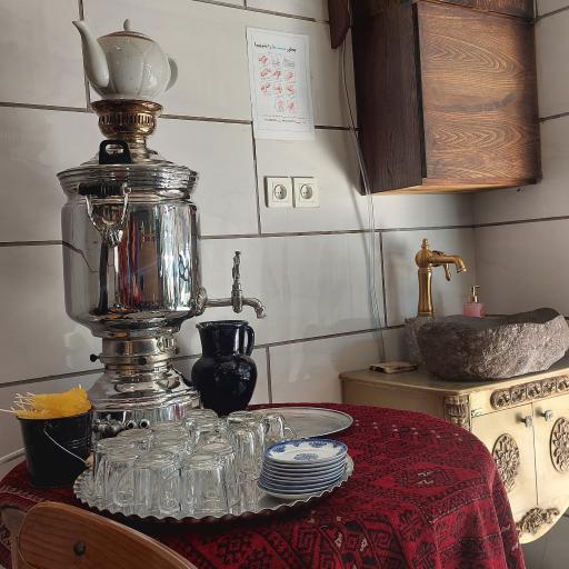 عکس کافه آوان